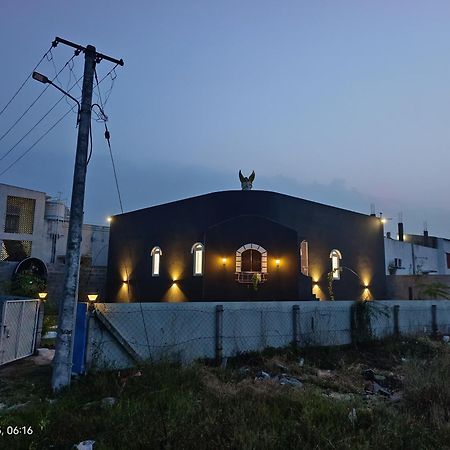 Caveman Guest House Пондичерри Экстерьер фото